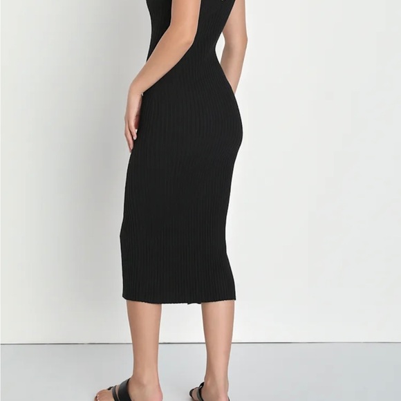 Express Black Lined Midi Dress with Button Detail - Picture 4 of 9